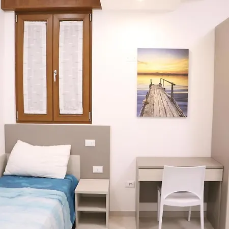 Diana Est- Gemini Apartment