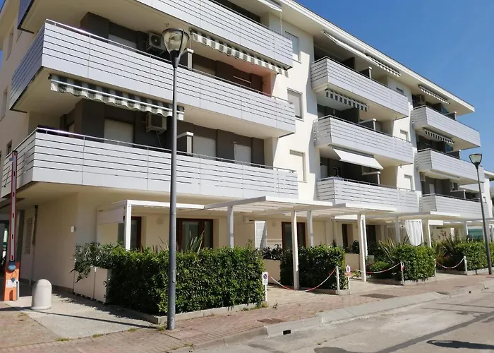 Diana Est- Gemini * Бибионе